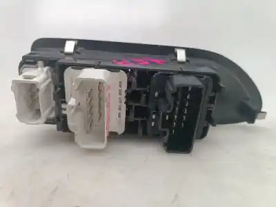 Автозапчастина б/у передні вікний вмикач для renault laguna ii (bg0) authentique посилання на oem iam 8200018989a  