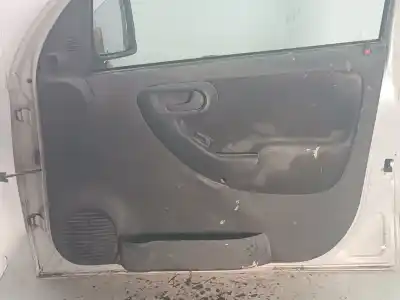 Second-hand car spare part front right door for opel combo familiar oem iam references 13227381  13227381