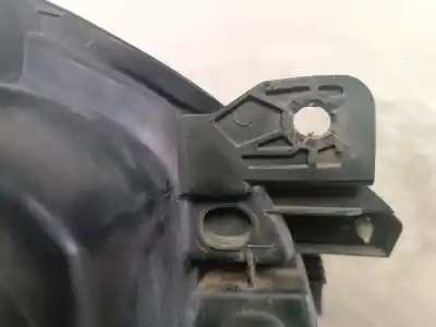 Second-hand car spare part left headlight for renault clio iii pack authentique oem iam references 8200459824  8200459824