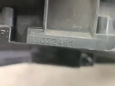 Second-hand car spare part left headlight for renault clio iii pack authentique oem iam references 8200459824  8200459824