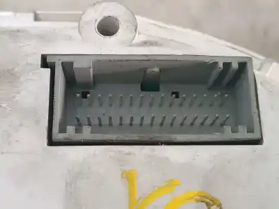 Pezzo di ricambio per auto di seconda mano pannello degli strumenti per renault kangoo (f/kc0) generique riferimenti oem iam 8200133491  8200133491 Pezzo di ricambio per auto di seconda mano pannello degli strumenti per renault kangoo (f/kc0) generique riferimenti oem iam 8200133491  8200133491