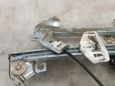 Second-hand car spare part driver left window regulator for peugeot partner (s2) combi plus oem iam references 9221a4  9221a4