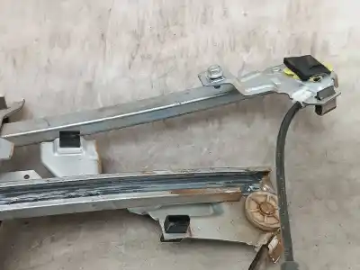 Second-hand car spare part driver left window regulator for peugeot partner (s2) combi plus oem iam references 9221a4  9221a4