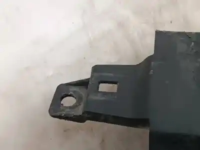 Peça sobressalente para automóvel em segunda mão aba do guarda-lamas dianteiro direito por bmw x3 (e83) 2.0d referências oem iam 51773405818  51773405818