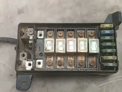 Second-hand car spare part fuse box unit for land rover discovery (salljg/lj) tdi oem iam references 01174851295  01174851295