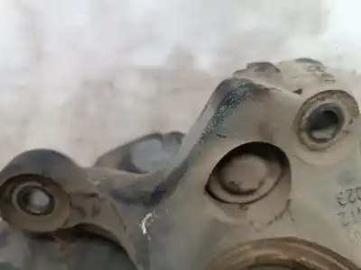 Second-hand car spare part front left knuckle for bmw x3 (e83) 2.0d oem iam references 3412023  3412023