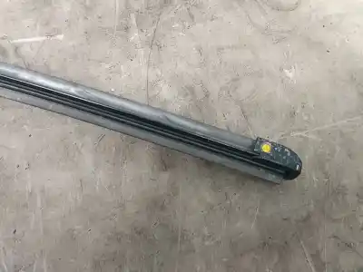 Second-hand car spare part left front windshield wiper arm for volvo v40 r-design oem iam references 31276059  31276059