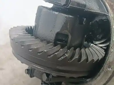 Second-hand car spare part rear differential for mitsubishi montero (v20/v40) 2.5 td cat oem iam references mr124870  mr124870