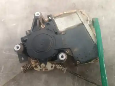 Second-hand car spare part passenger side right window regulator for mitsubishi montero (v20/v40) 2.5 td cat oem iam references mr304812  mr304812