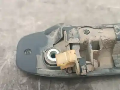 Pezzo di ricambio per auto di seconda mano maniglia esterna anteriore destra per mitsubishi montero (v20/v40) 2.5 td cat riferimenti oem iam mb669165  mb669165