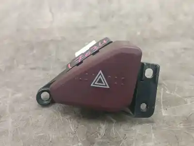 Second-hand car spare part HAZARD WARNING LIGHTS for MITSUBISHI MONTERO (V60/V70)  OEM IAM references MR402662  MR402662