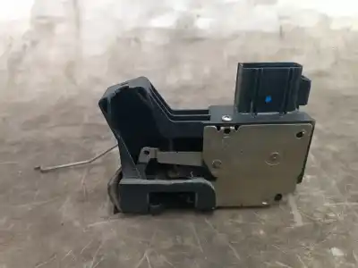 Peça sobressalente para automóvel em segunda mão fechadura da porta dianteira esquerda por ford fiesta (cbk) ambiente referências oem iam 2s6aa26413bk  2s6aa26413bk