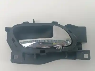 Pièce détachée automobile d'occasion Poignée Intérieure Avant Droite pour PEUGEOT 407 ST Confort Références OEM IAM 96526177  96526177