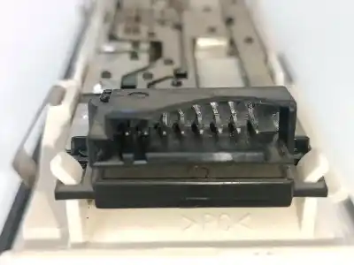 Second-hand car spare part interior light for bmw x3 (e83) 2.0 16v cat oem iam references 6962141  6962141