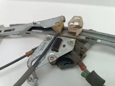 Peça sobressalente para automóvel em segunda mão elevador de vidros dianteiro direito por peugeot 206 cc cc referências oem iam   