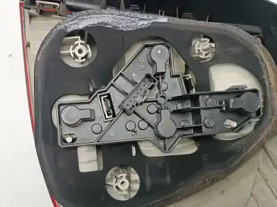 Peça sobressalente para automóvel em segunda mão farolim traseiro esquerdo por bmw serie 1 berlina (e81/e87) 120d referências oem iam 6924501  6924501