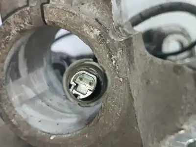 Peça sobressalente para automóvel em segunda mão manga de eixo dianteira esquerda por bmw serie 1 berlina (e81/e87) 120d referências oem iam   