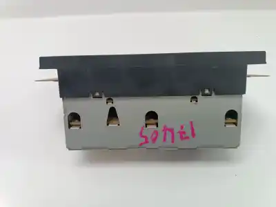 Pièce détachée automobile d'occasion écran multifonctions pour mitsubishi montero (v60/v70) 10 références oem iam mr532881  mr532881