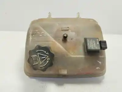 Second-hand car spare part coolant expansion tank for citroen c8 2.0 hdi x oem iam references 9646902580  