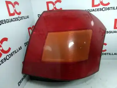 Pezzo di ricambio per auto di seconda mano lampada posteriore sinistra per toyota corolla (e12) 2.0 d-4d linea luna berlina riferimenti oem iam   