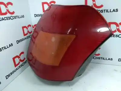 Pezzo di ricambio per auto di seconda mano lampada posteriore sinistra per toyota corolla (e12) 2.0 d-4d linea luna berlina riferimenti oem iam   