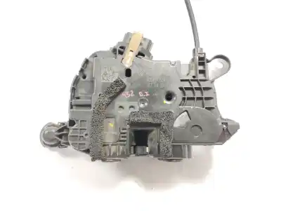 Second-hand car spare part left front door lock for renault captur dynamique oem iam references 805030788r  