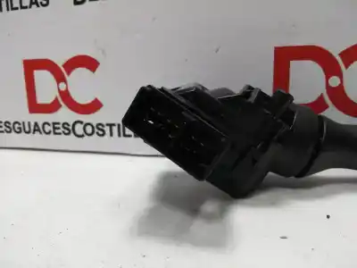 Peça sobressalente para automóvel em segunda mão comutador de limpa vidros por toyota auris active referências oem iam 17f003 17f144 0241117f582
