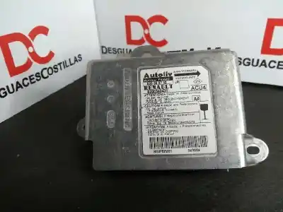 Pièce détachée automobile d'occasion Boitier De Commande D'airbag pour RENAULT SCENIC II Grand Confort Authentique 106 CV / 78 KW Références OEM IAM 603989700 603 98 97 00 8200340431