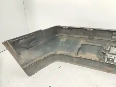 Pièce détachée automobile d'occasion le pare-choc avant pour volvo serie 940 berlina/familiar 2.3 gle berlina 135 cv / 99 kw références oem iam 1358600  