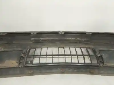 Pièce détachée automobile d'occasion le pare-choc avant pour volvo serie 940 berlina/familiar 2.3 gle berlina 135 cv / 99 kw références oem iam 1358600  