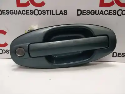 Pezzo di ricambio per auto di seconda mano MANIGLIA ESTERNA ANTERIORE DESTRA per HYUNDAI SANTA FE (SM)  Riferimenti OEM IAM 8266026000  