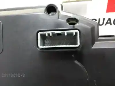 Автозапчастина б/у панель інструментів для renault kangoo authentique посилання на oem iam 8200796010a 281209642 8200796010