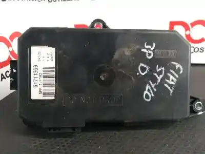 Peça sobressalente para automóvel em segunda mão Módulo Eletrônico por FIAT STILO (192) 1.9 JTD / 1.9 JTD 115 Dynamic 116 CV / 85 KW Referências OEM IAM 51711369  409355