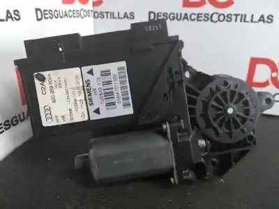 Автозапчастина б/у ДВИГАТЕЛЬ ЗАДНЬОГО ПРАВОГО СКЛА для AUDI A4 AVANT (8E)  Посилання на OEM IAM 8E0959802A 105849103 105999103