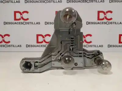 Second-hand car spare part Lampholder for TOYOTA COROLLA (E12) 2.0 D-4D Linea Luna Berlina OEM IAM references 8155002300  