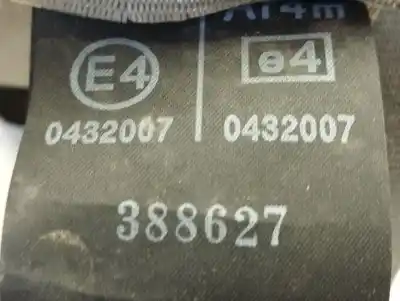 Second-hand car spare part rear right seat belt for kia carens ii monospace (fj) 2.0 crdi oem iam references 388627 Second-hand car spare part rear right seat belt for kia carens ii monospace (fj) 2.0 crdi oem iam references 388627