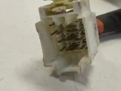 Second-hand car spare part multifunction switch for kia carens ii monospace (fj) 2.0 crdi oem iam references   