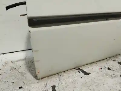 Pièce détachée automobile d'occasion PORTE AVANT GAUCHE pour PEUGEOT 205 BERLINA  Références OEM IAM 4281755  