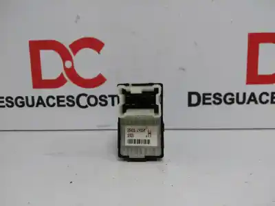 Автозапчастина б/у управління склами задніх правіх для renault koleos bose edition посилання на oem iam 25411jy00a  