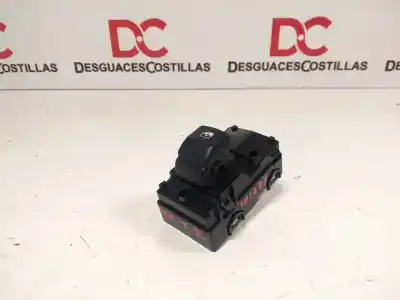 Pezzo di ricambio per auto di seconda mano comandi alzacristalli posteriore sinistro per kia ceed gt line 140 cv / 103 kw riferimenti oem iam 93581j7100  93580j7050