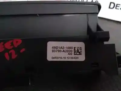 Second-hand car spare part switch for kia cee'd (jd) 1.6 crdi 110 oem iam references 49d1a21000  93700a2020