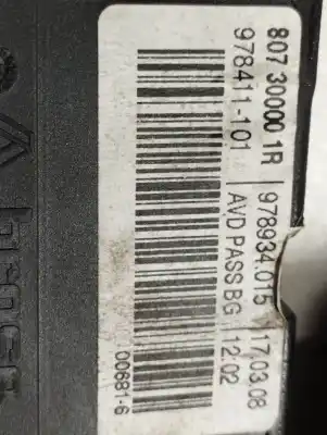 Pezzo di ricambio per auto di seconda mano motore alzacristalli anteriore destro per renault laguna iii authentique riferimenti oem iam 807300001r  