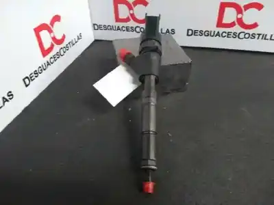 Second-hand car spare part injector for toyota corolla (e12) 1.4 d-4d luna compact oem iam references 2367033040  0445110227