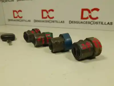 Peça sobressalente para automóvel em segunda mão Conjunto De Canhões De Ignição por RENAULT KANGOO (F/KC0) RT Referências OEM IAM    Peça sobressalente para automóvel em segunda mão Conjunto De Canhões De Ignição por RENAULT KANGOO (F/KC0) RT Referências OEM IAM