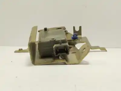Second-hand car spare part left side door lock for renault kangoo (f/kc0) authentique 64 cv / 47 kw oem iam references 7700354965  