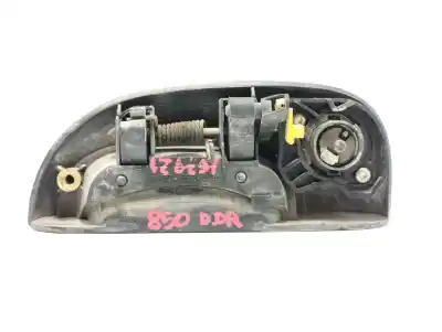 Pezzo di ricambio per auto di seconda mano maniglia esterna anteriore destra per renault kangoo (f/kc0) authentique 64 cv / 47 kw riferimenti oem iam 7700354479  