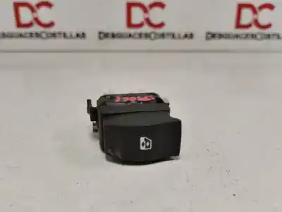 Second-hand car spare part right front power window switch for renault clio ii fase ii (b/cb0) authentique oem iam references 26488  