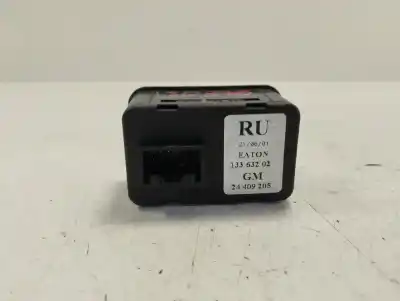 Pezzo di ricambio per auto di seconda mano Interruttore Alzacristalli Anteriore Sinistro per OPEL CORSA C Elegance Riferimenti OEM IAM 13363202  