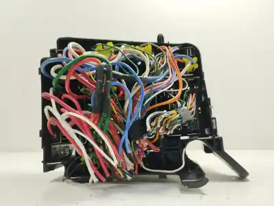 Pezzo di ricambio per auto di seconda mano scatola relè/fusibili per hyundai i40 style riferimenti oem iam 919513x160