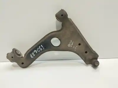 Peça sobressalente para automóvel em segunda mão BRAÇO DE SUSPENSÃO INFERIOR DIANTEIRO DIREITO por OPEL ASTRA G COUPÉ  Referências OEM IAM 352038  
